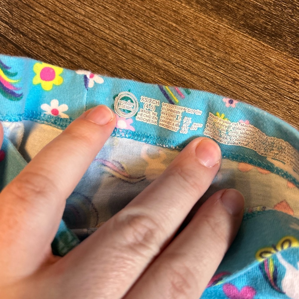 Girls Shorts Bundle - Picture 4 of 6
